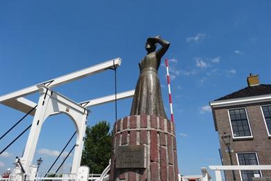 Friesland: autoroute langs het IJsselmeer