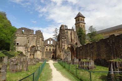 Gaume - Bastogne: autoroute en wandelroutes