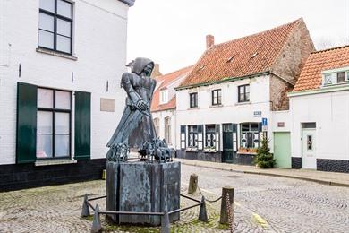 Wandeling door Lissewege, verken het witte dorp