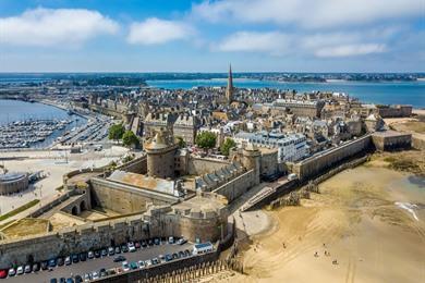 Stadswandeling door het centrum van havenstad Saint-Malo