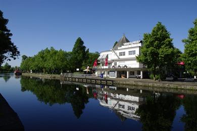 Stadswandeling Mülheim an der Ruhr: verken de Duitse stad van het leer