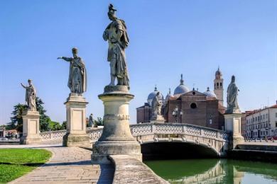 Stadswandeling door Padua: Scrovegni-kapel en pleinen van Padua