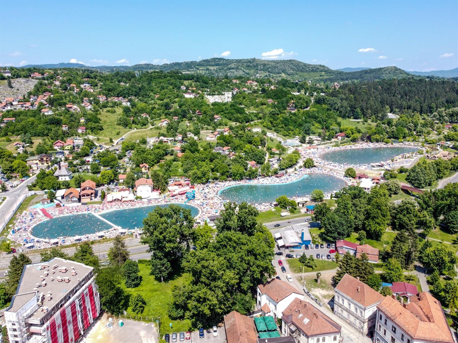 Tuzla stadswandeling (2 km) Ontdek het historische centrum