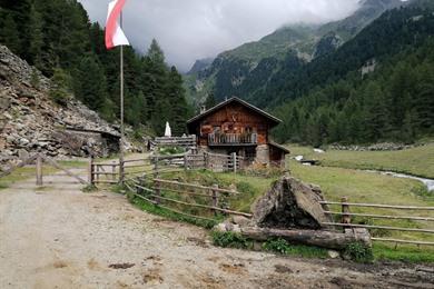 Valle di Rio Molino natuurwandeling bij het dorpje Gais