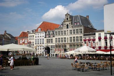 Wandeling door het eeuwenoude Bergen-op-Zoom