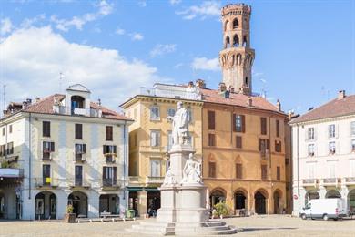 Stadswandeling door het centrum van Vercelli